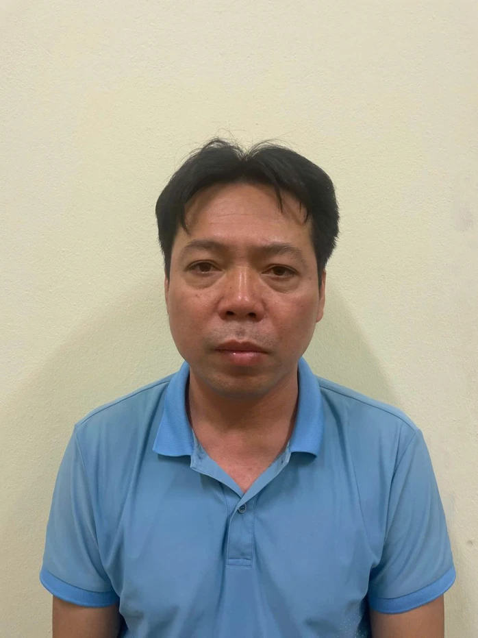 Nguyễn Văn Mạnh tại cơ quan công an