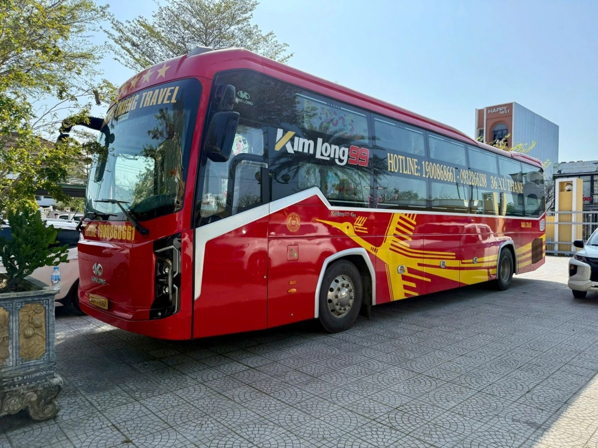 Xe khách bị tước kiểm định nhưng vẫn tham gia giao thông