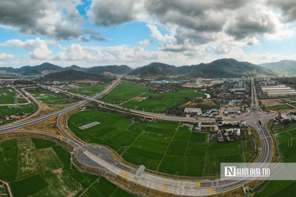 Ban-Quan-ly-du-an-85-doan-Hoai-Nhon-Quy-Nhon-hoan-thien-cac-hang-muc-cuoi-cung-dua-tuyen-khai-thac-truoc-313