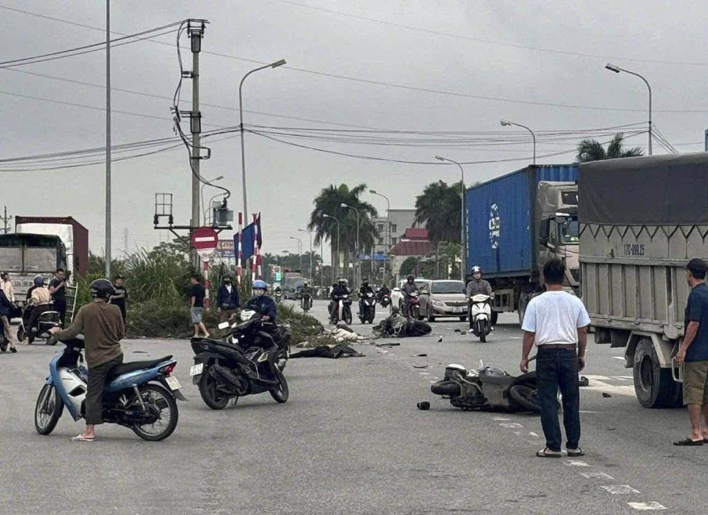 Hiện trường vụ tai nạn. Ảnh- H.A