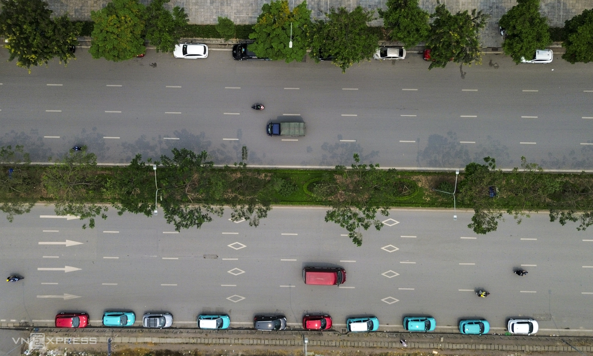 Quốc lộ 1 qua Hà Nội trước khi mở rộng thành 10 làn xe