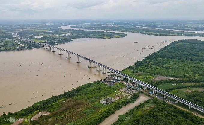 Cầu Nhơn Trạch trên Vành đai 3. Ảnh: Quỳnh Trần