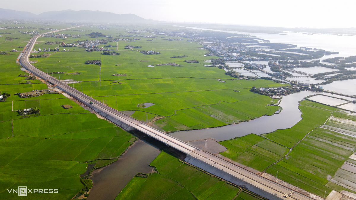 Diện mạo đường ven biển 115 km tại Gia Lai