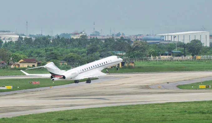 Máy bay tại sân bay Nội Bài. Ảnh: Giang Huy