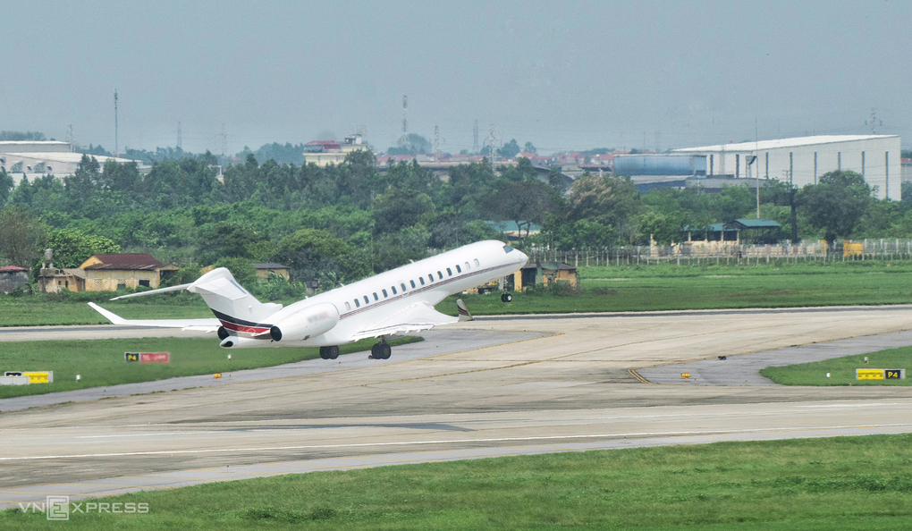 Máy bay tại sân bay Nội Bài. Ảnh: Giang Huy